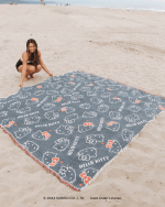 Hello Kitty® – Hello Kitty Bows – PARTY BLANKET™ - Image 6