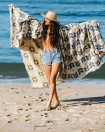 Zinnia – PARTY BLANKET™ - Image 4