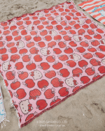 Hello Kitty® Apple – PARTY BLANKET™ - Image 6