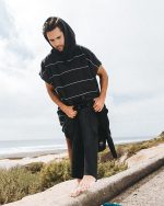 Border Classic Stripe Poncho Natural - Image 26